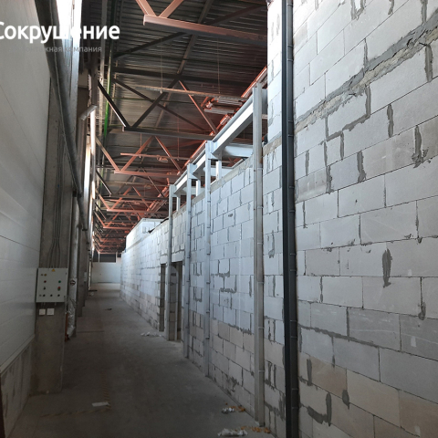 Наши работы - Демонтаж конструкций в ангаре