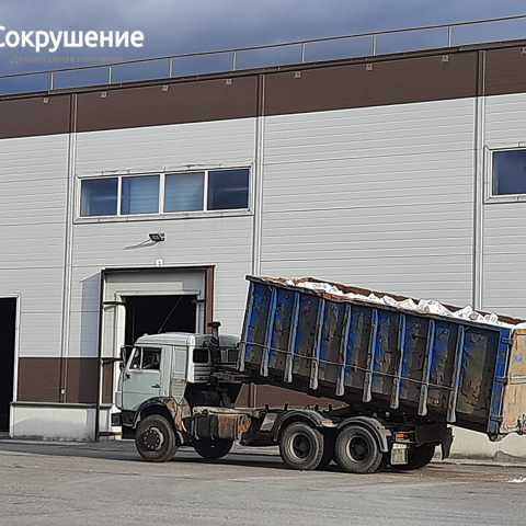 Наши работы - Демонтаж конструкций в ангаре