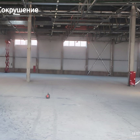Наши работы - Демонтаж конструкций в ангаре