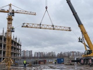 Демонтаж башенного крана Демонтаж башенного крана